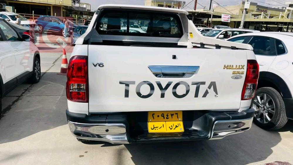 تۆیۆتا هایلۆکس